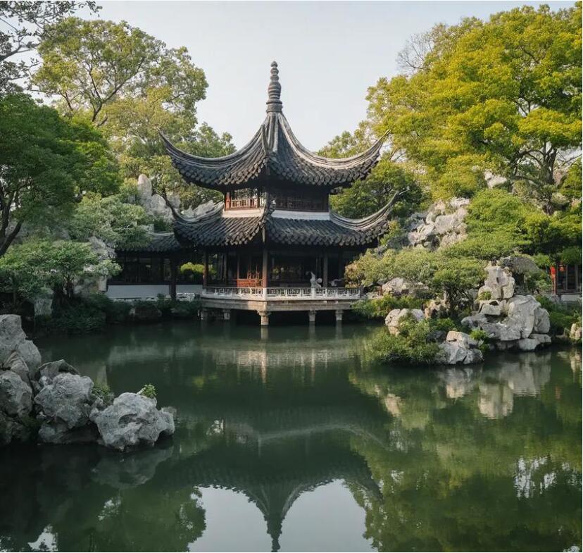 长沙芙蓉雨寒快递有限公司